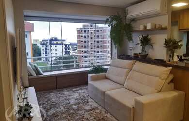 Imagem: O apartamento possui 3 Dormitórios, 2 Banheiros, 1 Vaga na