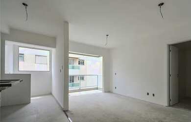 Imagem: O apartamento possui 1 Dormitório, 1 Banheiro, 32m² de Área