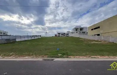 Imagem: O terreno possui 468m² de Área e está localizado em Interlagos