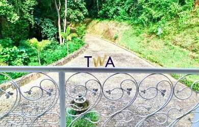 Imagem: A casa em condomínio possui 4 Dormitórios, 5 Banheiros, 410m²