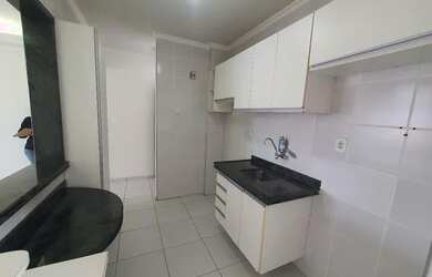 Imagem 6: Apartamento para venda tem 87 metros quadrados com 3 quartos em Calhau...