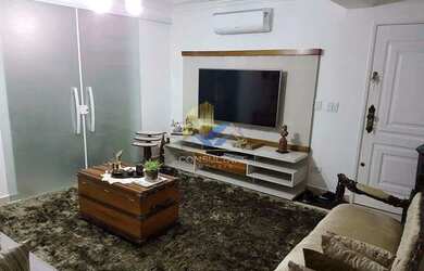 Imagem: A casa possui 4 Dormitórios, 5 Banheiros, 2 Vagas na garagem