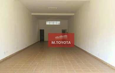 Imagem: O depósito possui 2 Vagas na garagem, 115m² de Área e está