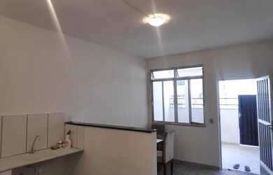 Imagem: A casa em condomínio possui 1 Dormitório, 1 Banheiro, 45m²