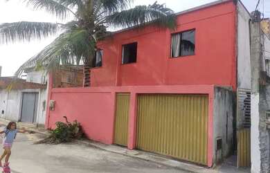 Imagem: A casa possui 2 Dormitórios, 1 Banheiro, 72m² de Área e