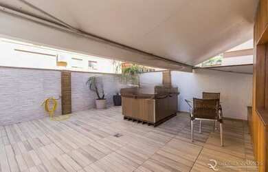 Imagem: O apartamento possui 3 Dormitórios, 2 Banheiros, 1 Vaga na