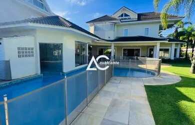 Imagem: A casa em condomínio possui 5 Dormitórios, 5 Banheiros, 5