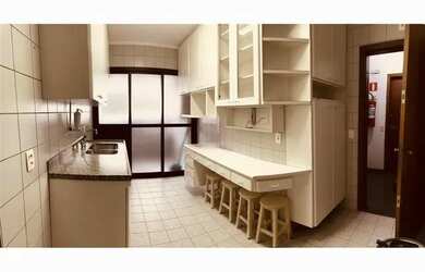 Imagem 8: Apartamento de 4 quartos para alugar no bairro None