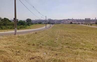 Imagem: O terreno possui 200m² de Área, Imóvel novo e está localizado