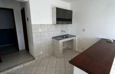 Imagem 4: Kitnet para Aluguel - Centro de Iguaba Grande RJ - Frente para a Lagoa