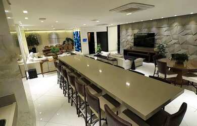 Imagem: O apartamento possui 4 Dormitórios, 4 Banheiros, 3 Vagas na