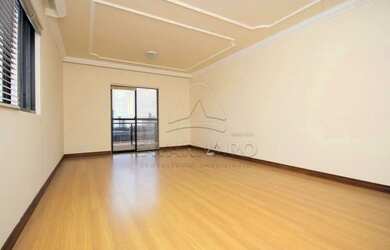 Imagem 3: Apartamento central. Imóvel mobiliado, Guarda roupa, 178m² de Áreae1...