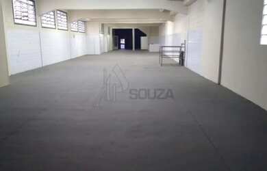 Imagem: O depósito para alugar possui e está localizado em Casa Verde