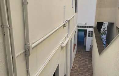 Imagem: A casa possui 5 Dormitórios, 5 Banheiros, 2 Vagas na garagem