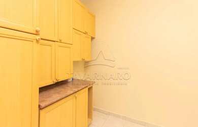 Imagem 15: Apartamento central. Imóvel mobiliado, Guarda roupa, 178m² de Áreae1...