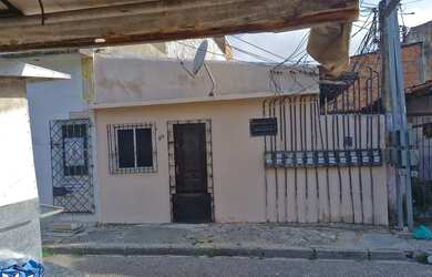 Imagem: A casa possui 1 Dormitório, 1 Banheiro, 40m² de Área, Imóvel