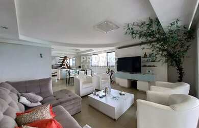 Imagem 10: Imóvel para venda tem 244 metros quadrados com 5 quartos em Boa Viagem...