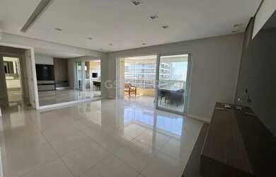 Imagem: O apartamento possui 3 Dormitórios, 3 Banheiros, 2 Vagas na