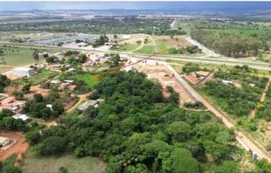 Imagem: O terreno possui 1.555m² de Área e está localizado em Bela