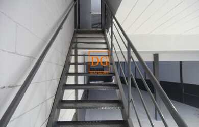 Imagem 5: Excelente Galpão. 700m² de Áreae3 Vagas na garagem