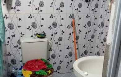 Imagem: A casa possui 3 Dormitórios, 3 Banheiros, 2 Vagas na garagem