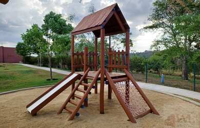 Imagem 11: Lote em Condomínio Fechado para Venda em Senador Canedo, Jardins Bolonha