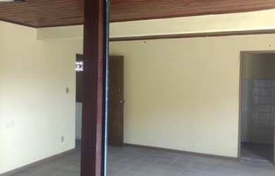 Imagem 1: Galpão Praia Campista c/ 3 banheiros, escritório, mezanino, área toda...