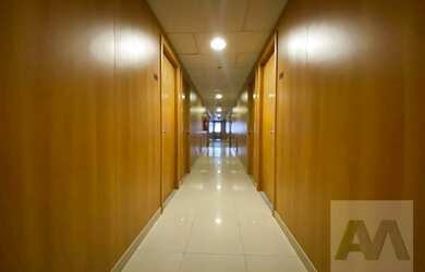 Imagem: O depósito possui 1 Vaga na garagem, 34m² de Área e está