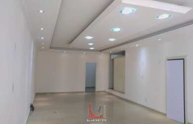 Imagem: O depósito e possui Dormitórios, Suítes, Banheiros, 70-0m²