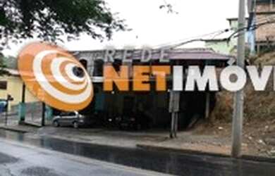 Imagem: O depósito possui 3 Vagas na garagem e 280m² de Área e está