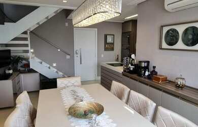 Imagem: O apartamento possui 3 Dormitórios, 3 Banheiros, 2 Vagas na