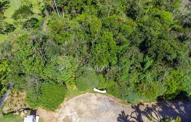 Imagem: O terreno possui 4.430m² de Área e está localizado em Carlos