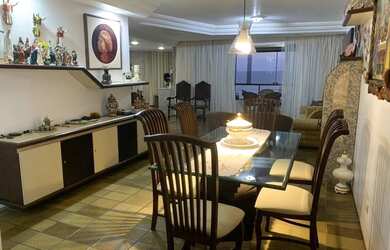 Imagem: O apartamento possui 3 Dormitórios, 3 Banheiros, 3 Vagas na