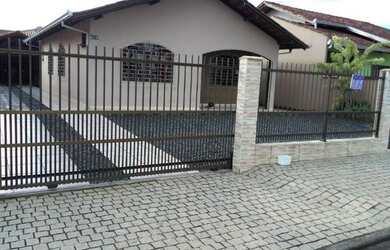 Imagem 1: Trocamos duas casas. 2 Banheirose4 Dormitórios