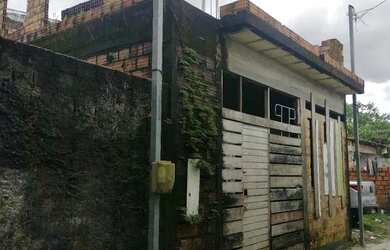 Imagem: A casa possui 1 Dormitório, 1 Banheiro e está localizado