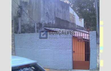 Imagem: A casa possui 2 Banheiros, 295m² de Área e está localizado