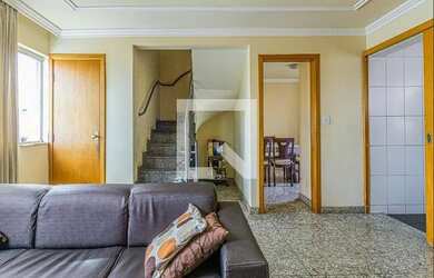 Imagem: O apartamento na cobertura possui 4 Dormitórios, 3 Banheiros