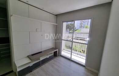 Imagem: O apartamento possui 2 Dormitórios, 1 Banheiro, 2 Vagas na