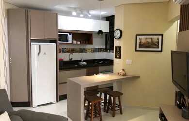 Imagem: O apartamento possui 1 Dormitório, 1 Banheiro, 1 Vaga na garagem