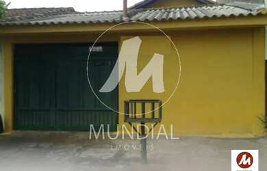 Imagem: A casa possui 3 Dormitórios, 1 Banheiro, 2 Vagas na garagem