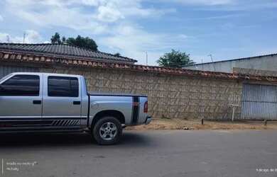 Imagem 1: Casa em IRANDUBA. 4 Vagas na garageme2 Dormitórios