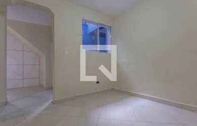 Imagem: A casa possui 1 Dormitório, 1 Banheiro, 50m² de Área e está