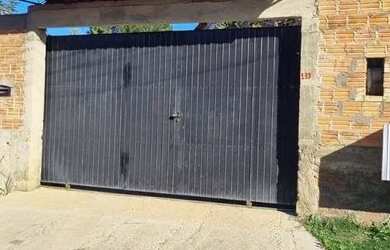 Imagem 1: Casa a venda. 2.500m² de Área, 1 Vaga na garageme2 Dormitórios