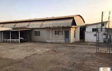 Imagem: O depósito possui 5 Vagas na garagem, 416m² de Área e está