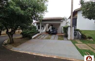 Imagem: A casa em condomínio possui 3 Dormitórios, 2 Banheiros, 2