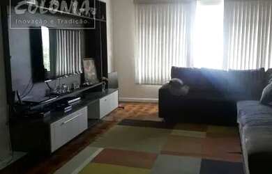 Imagem: A casa possui 3 Dormitórios, 1 Banheiro, 5 Vagas na garagem