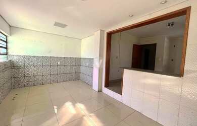 Imagem 10: Casa ampla, para locação e venda no Bairro Sagado Filho