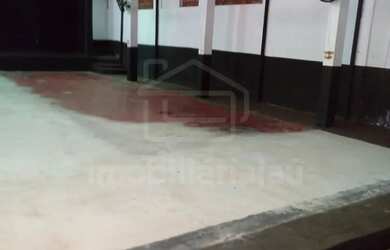 Imagem: A casa possui 2 Dormitórios, 1 Banheiro e 500m² de Área e