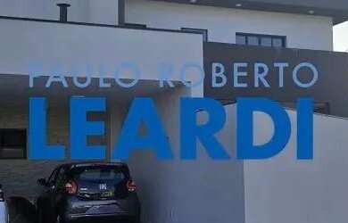 Imagem: A casa em condomínio possui 5 Dormitórios, 5 Banheiros, 4