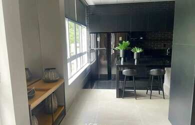 Imagem: O studio possui 1 Dormitório, 1 Banheiro, 1 Vaga na garagem